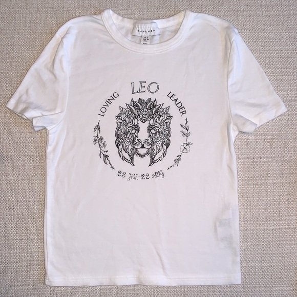 Topshop Leo Horoscope Graphic Crop Tee Size 4 - Picture 2 of 3